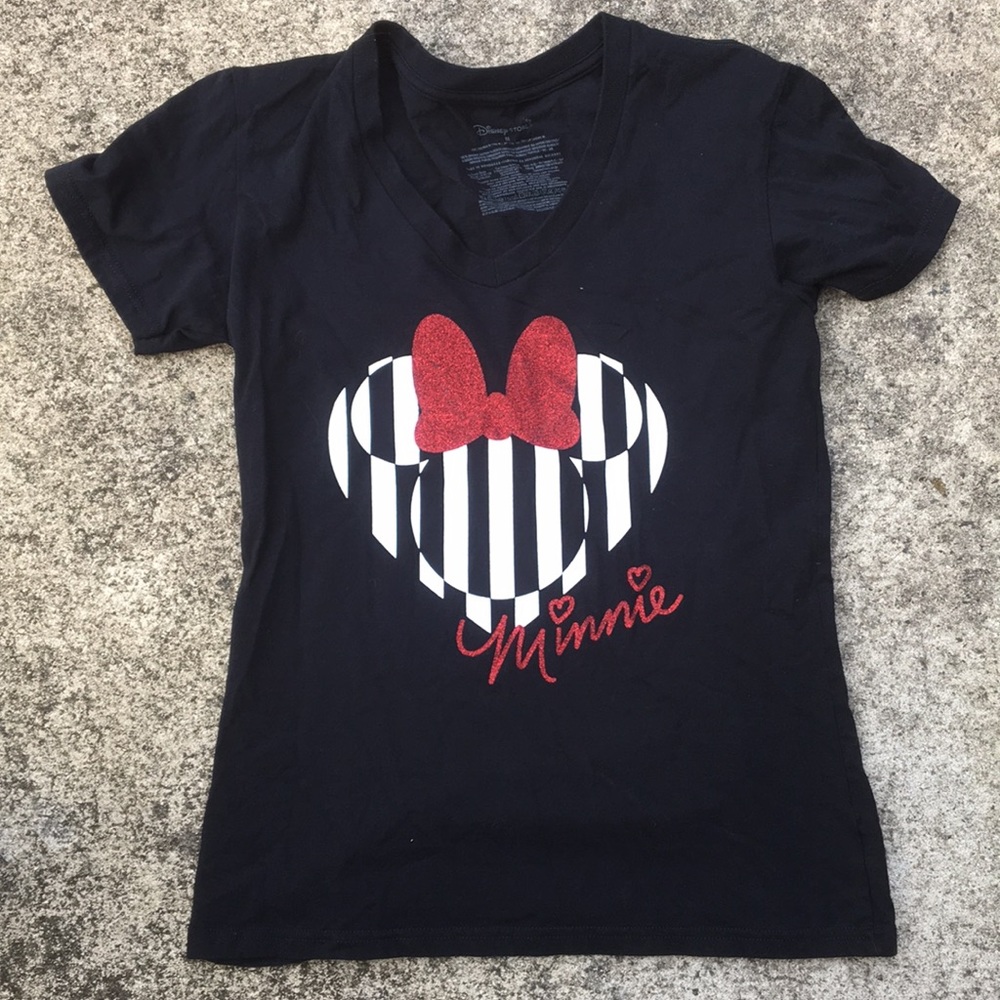 Minnie Disney shirt size M